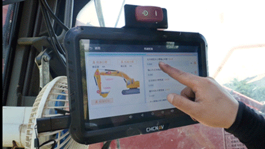 智能挖土機引導系統 EMG100